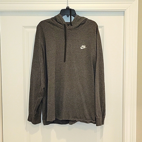 Nike Men's Lightweight Sweatshirt - Picture 1 of 5